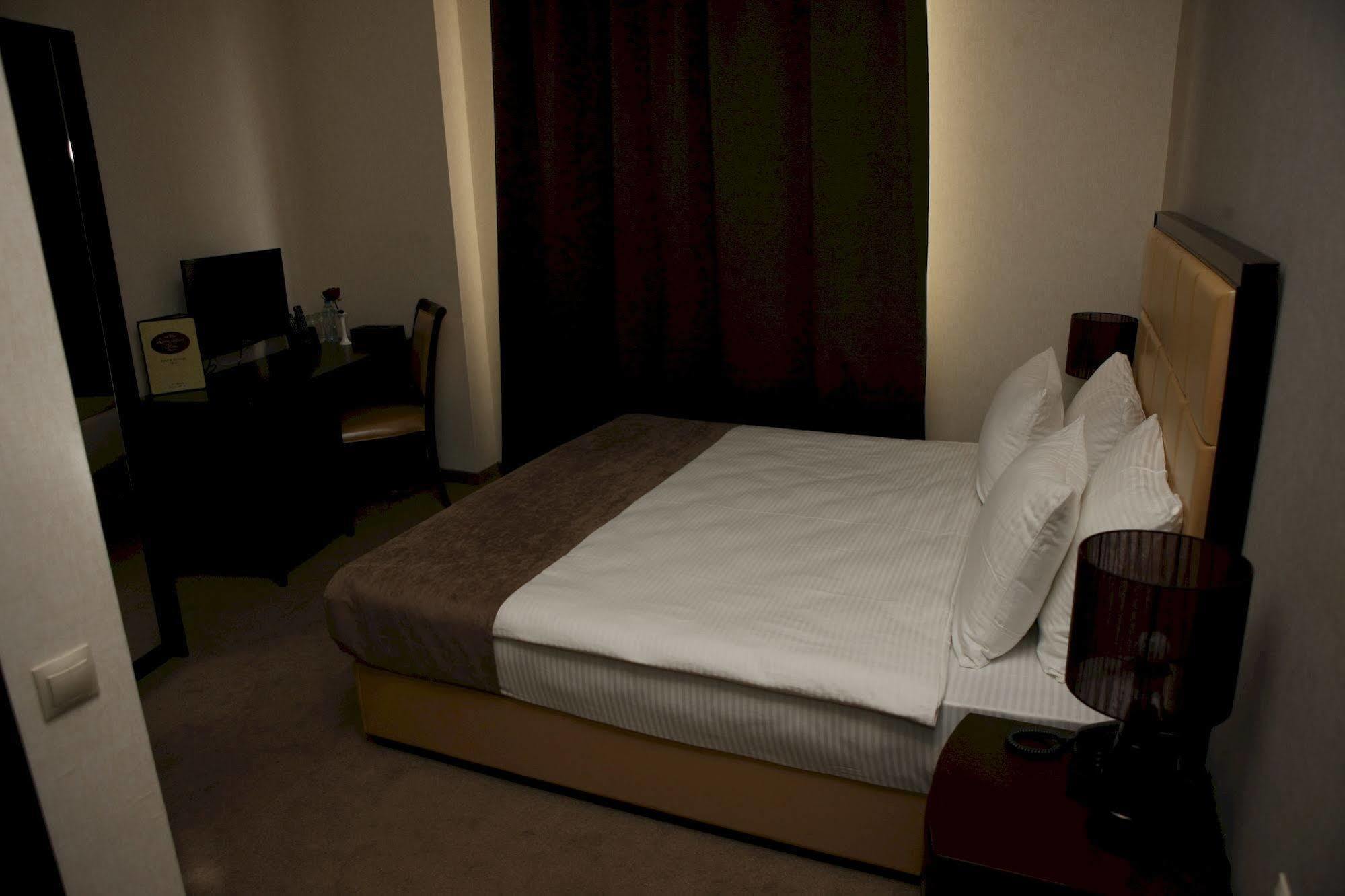 Hotel Orion Old Town 第比利斯 外观 照片